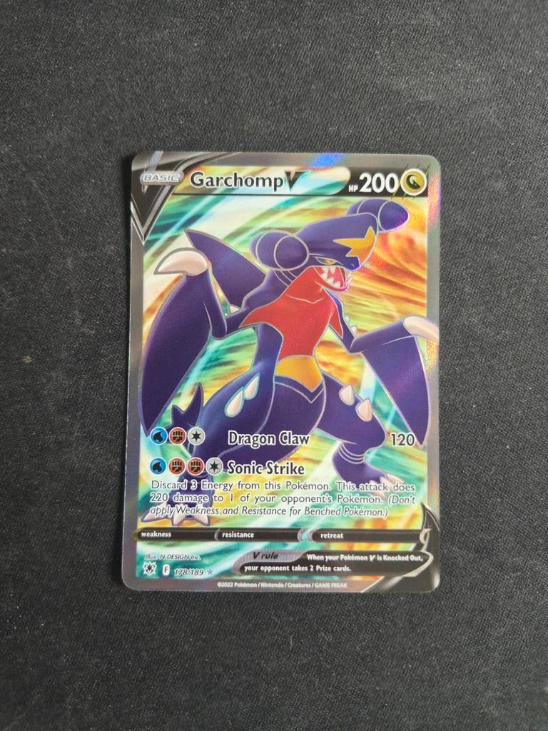 Pokemon Kaart Garchomp V 178/189, Ophalen of Verzenden, Zo goed als nieuw, Losse kaart, Foil