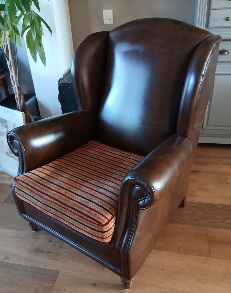Oorfauteuil, Huis en Inrichting, Fauteuils, Ophalen, Zo goed als nieuw, 50 tot 75 cm
