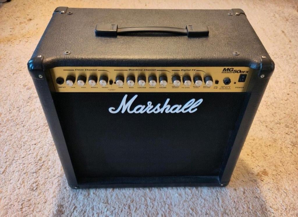 Marshall MG 50DFX versterker, Muziek en Instrumenten, Versterkers | Bas en Gitaar, Ophalen, Gebruikt, 50 tot 100 watt