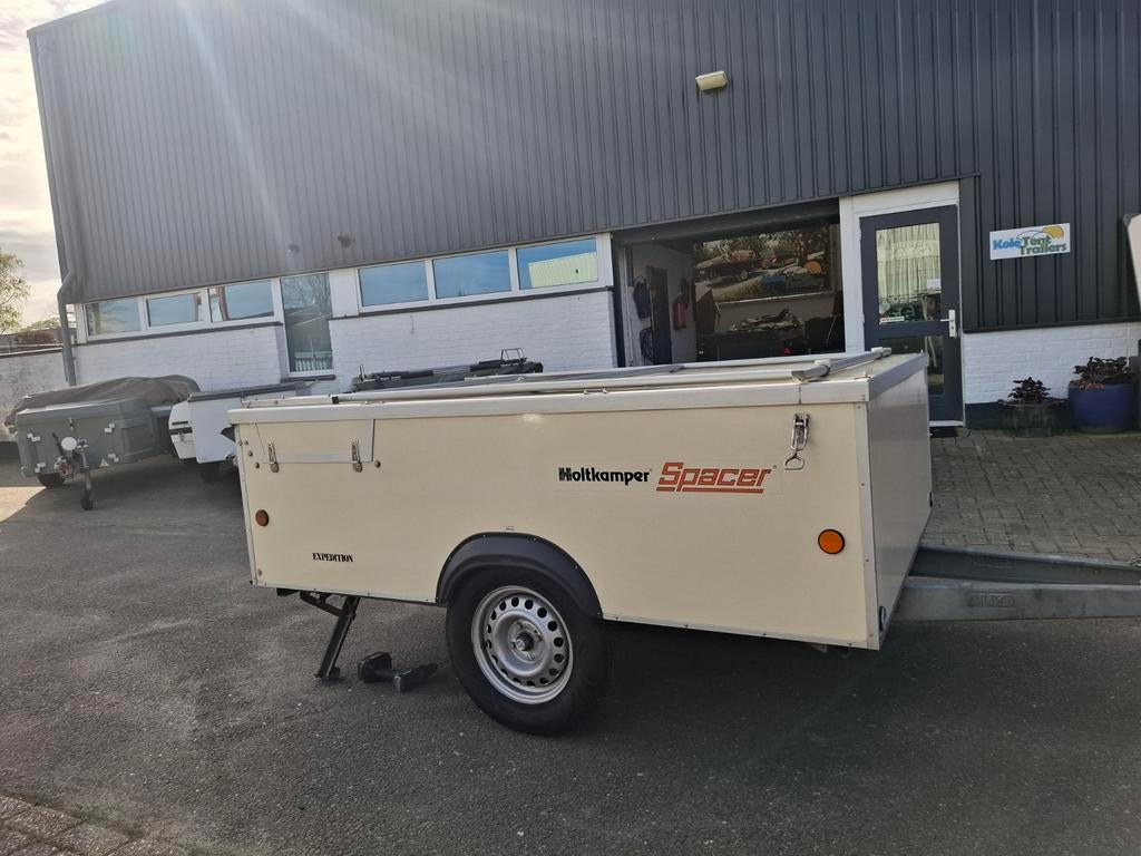 Holtkamper Spacer aanhanger 2006 tent niet fantastisch, Ophalen