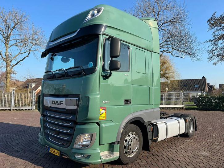 DAF XF 450 FT Lowdeck (bj 2018), Auto's, Vrachtwagens, Bedrijf, Te koop, ABS, Airbags, Airconditioning, Android Auto, Bluetooth