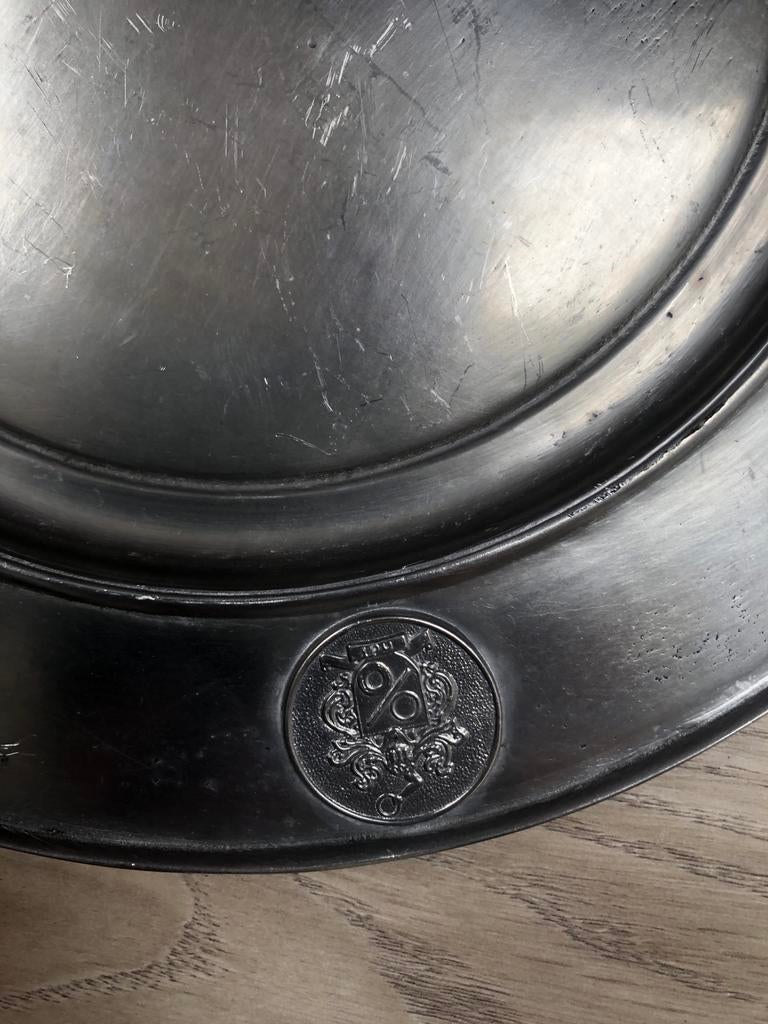 2 Tinnen borden, Ophalen of Verzenden