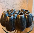 Donkergrijs/blauwe keramieken vaas met 18 gaten, Overige kleuren, Aardewerk of Porselein, Nieuw, Ophalen of Verzenden