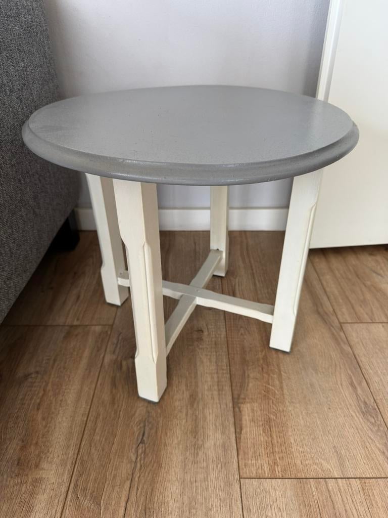 Bijzet tafeltje rond, Minder dan 55 cm, Rond, Zo goed als nieuw, Ophalen