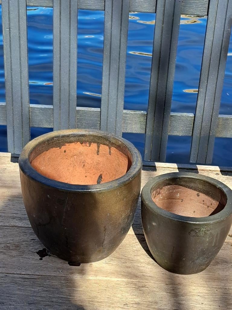 Bruine buiten bloempot, Tuin en Terras, Bloempotten, 25 tot 40 cm, Rond, Ophalen of Verzenden, Minder dan 40 cm