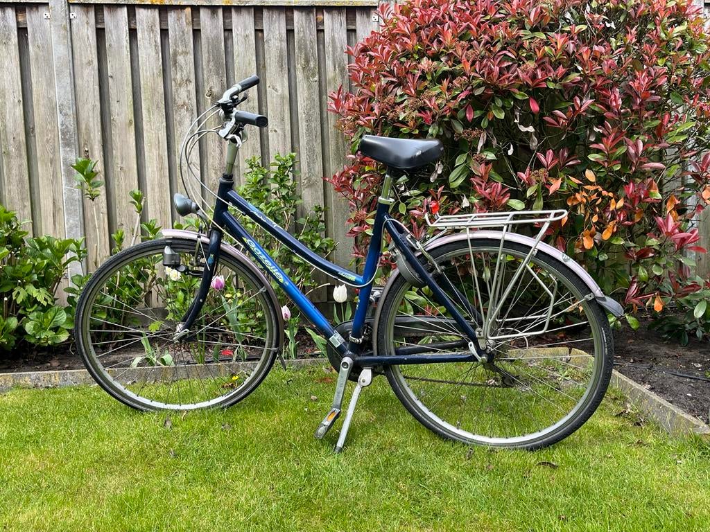 Nette Gazelle damesfiets licht comfortabel en rijk uitgerust, Fietsen en Brommers, Fietsen | Dames | Damesfietsen, Ophalen, Velgrem