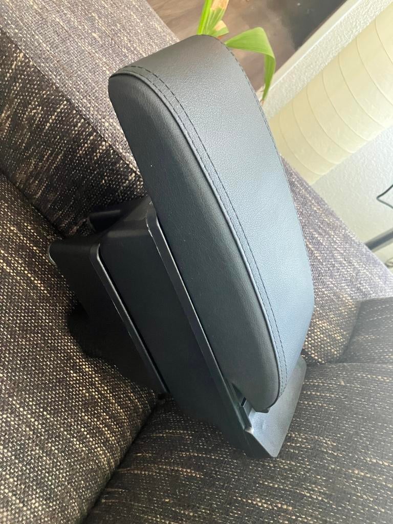 Lederen auto middenconsole armleuning box compatibel met Suzuki Swift 2005 ~ 2021 2022 2023 binnenonderdelen armleuningen opbergdoos (zwart