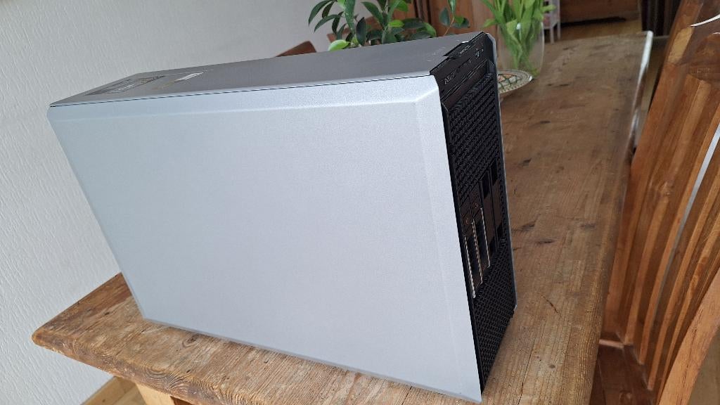 Dell PowerEdge T350 server, Computers en Software, Servers, Zo goed als nieuw, 2 tot 3 Ghz, 128 GB, Ophalen of Verzenden