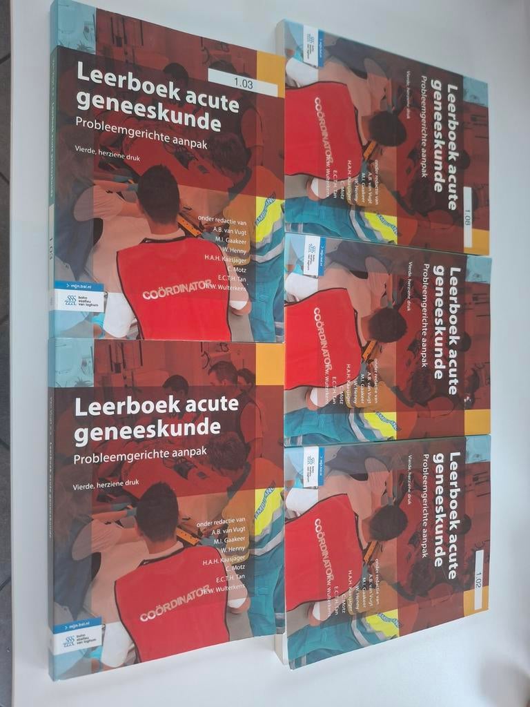 Leerboek Acute Geneeskunde (5 stuks), Boeken, Studieboeken en Cursussen, Ophalen of Verzenden, Beta, WO
