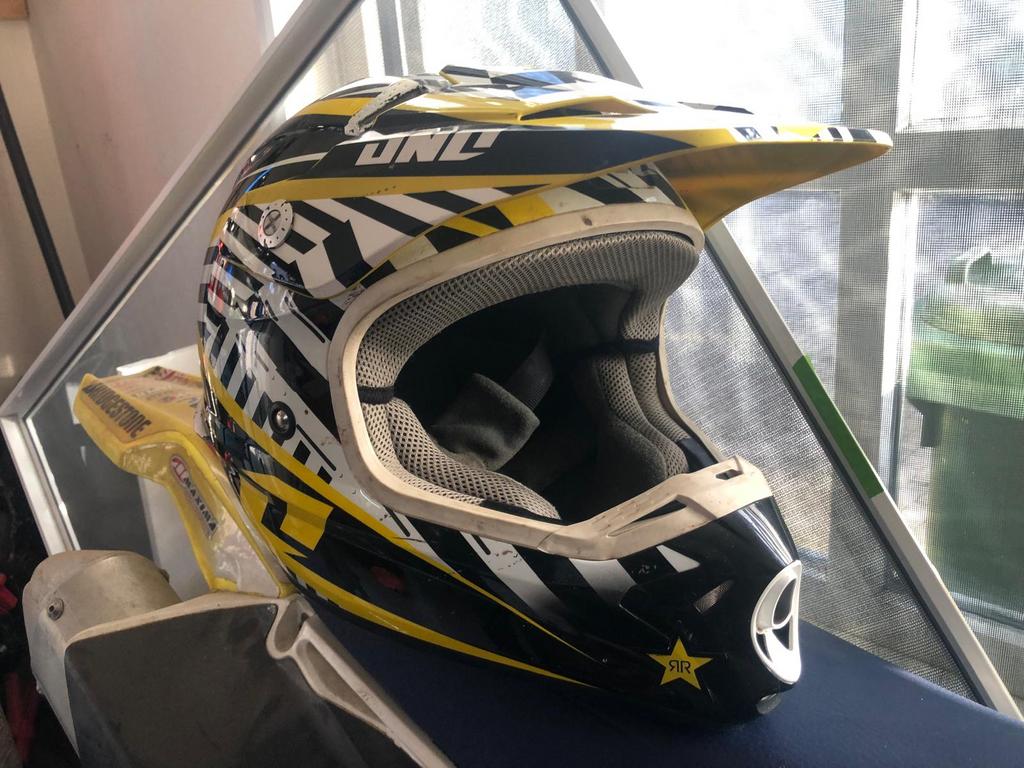 Crosshelm degelijke kwaliteit maat l/xl, Motoren, Kleding | Motorhelmen, Overige merken, Offroadhelm, XL, Ophalen of Verzenden