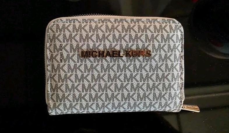 Michael Kors Portemonnee - Wit/Grijs Monogram, Sieraden, Tassen en Uiterlijk, Portemonnees, Ophalen of Verzenden, Gebruikt, Wit