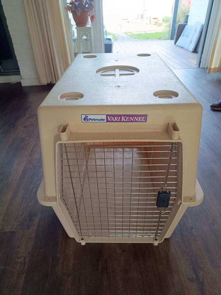 Transportbox hond M, Ophalen, Zo goed als nieuw