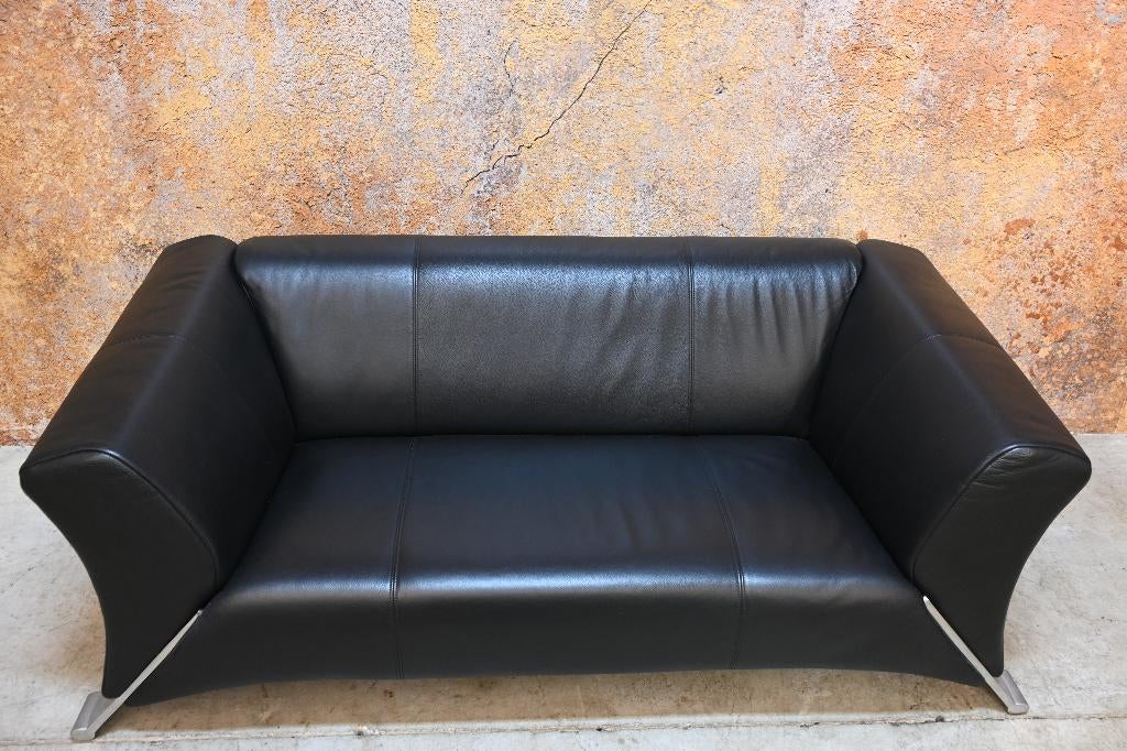 ZGANieuw zwarte leren Rolf Benz 322 design bank, Huis en Inrichting, Banken | Bankstellen, 150 tot 200 cm, Tweepersoons, 75 tot 100 cm