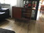 Vintage dressoir / servieskastje met schuifdeuren, Ophalen