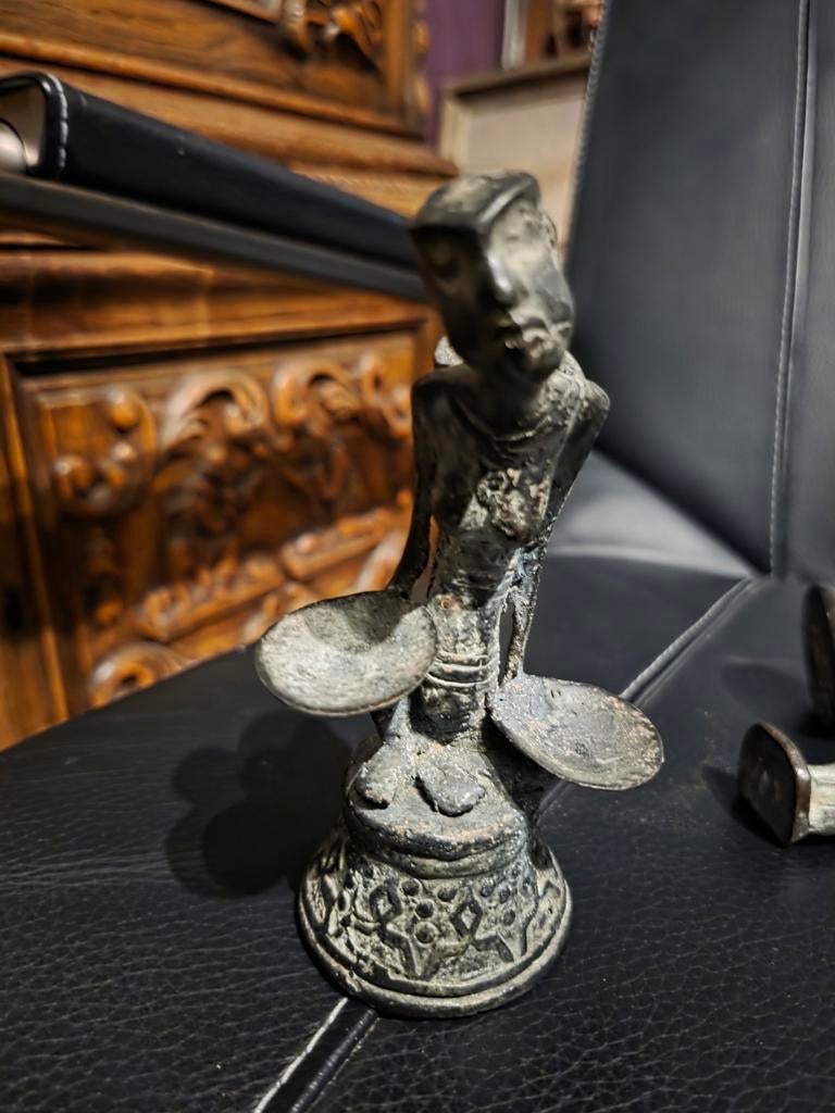 Antieke Afrikaans indonesisch brons, Antiek en Kunst, Ophalen of Verzenden