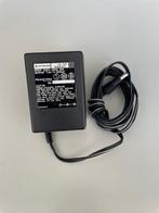 Hitachi Charger UC 75A met 1,90 mtr snoer, Ophalen of Verzenden, Gebruikt, Overige typen