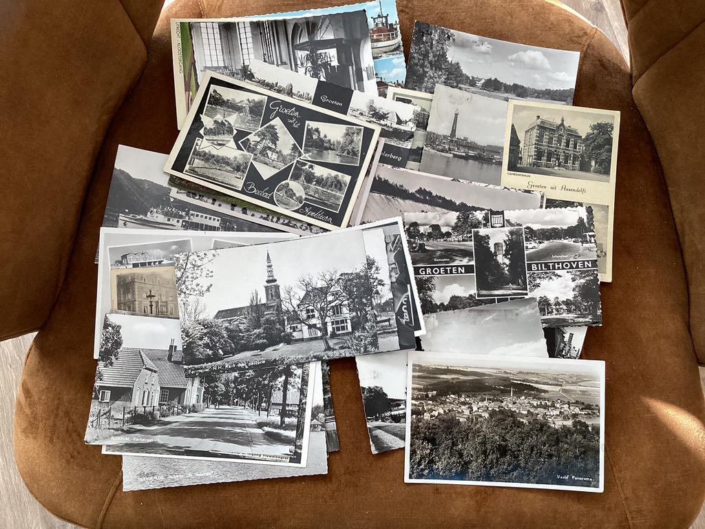 Partij,verzameling 50 klein formaat.15 euro inclusief porto, Ophalen of Verzenden, 1940 tot 1960