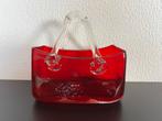Glazen handtas vaas rood, Ophalen of Verzenden, Minder dan 50 cm, Rood, Glas