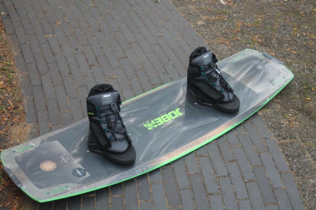 NIEUW Jobe Conflict wakeboard 1.39 + binding tm47 kabel/boot, Ophalen of Verzenden, Nieuw, Overige typen