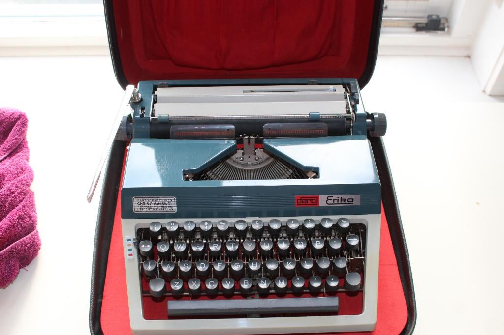 Erika Daro, Diversen, Typemachines, Ophalen, Gebruikt