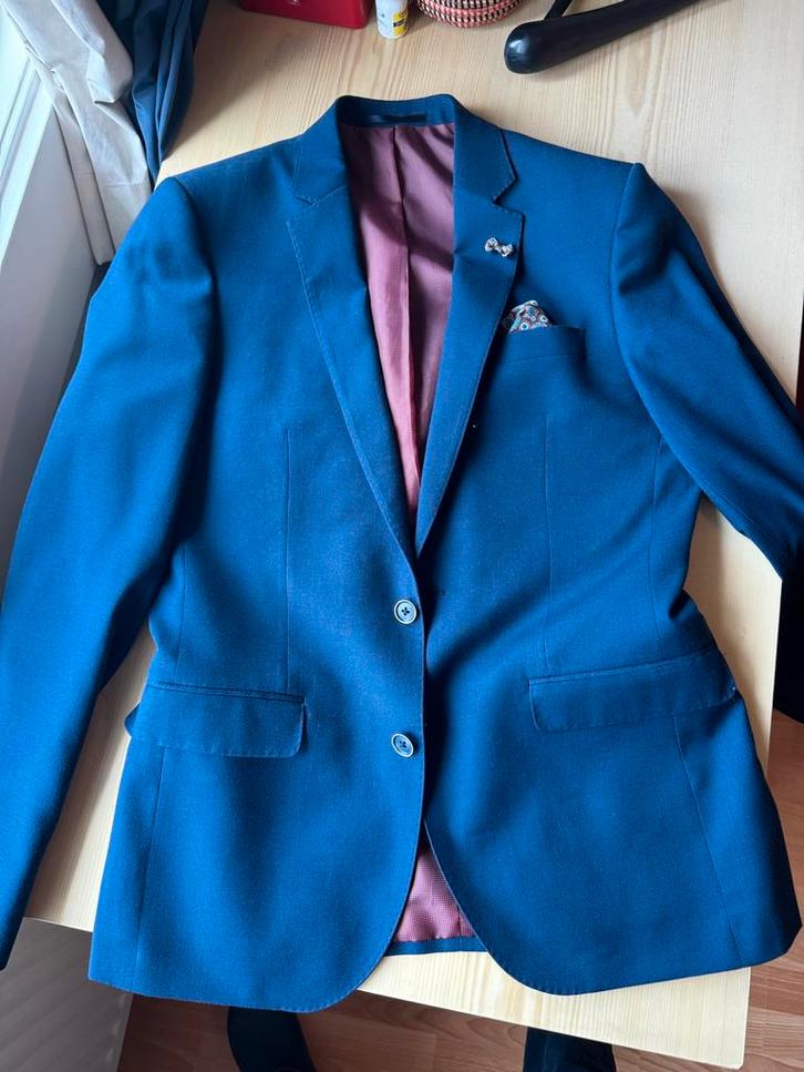 Stijlvol maatpak voor mannen maat 48, Kleding | Heren, Kostuums en Colberts, Zo goed als nieuw, Maat 48/50 (M), Blauw, Ophalen of Verzenden