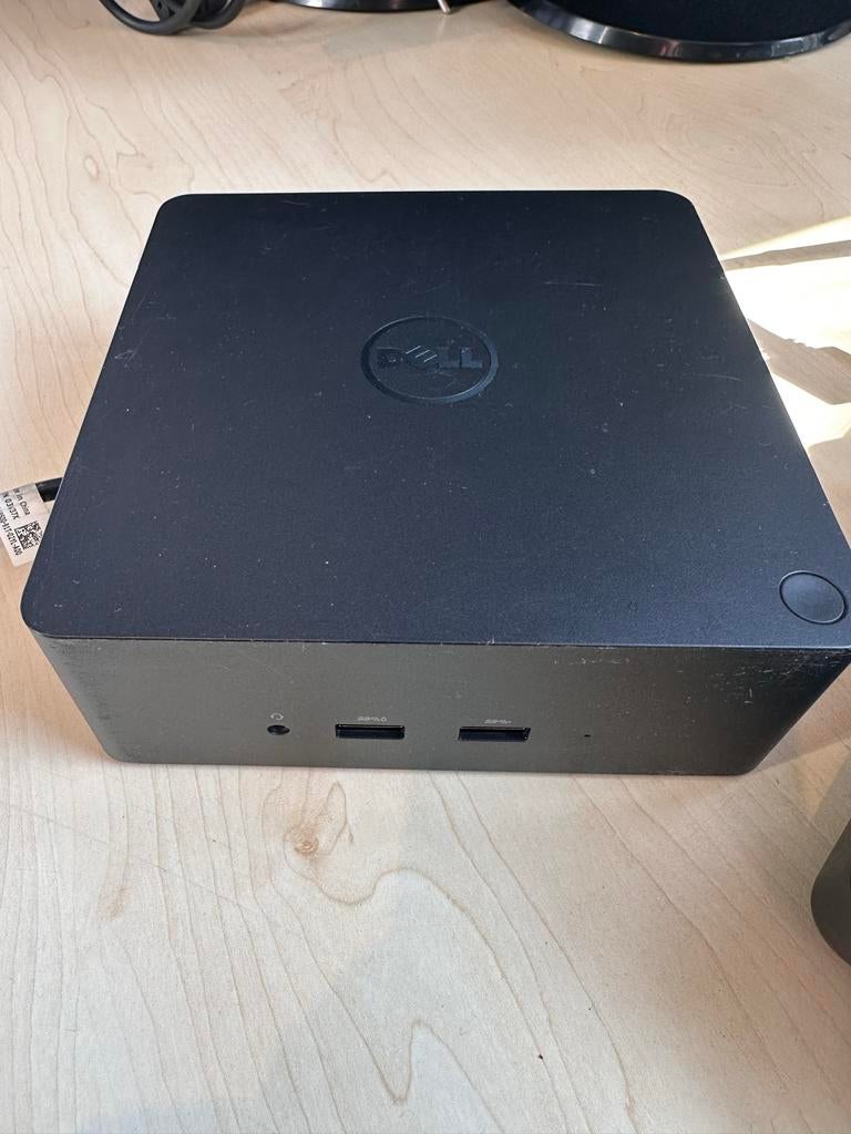 Dell Docking Station - TB16, Computers en Software, Barebones, Ophalen of Verzenden, Gebruikt