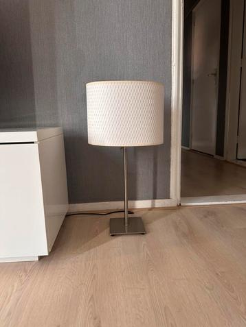 IKEA tafellamp beschikbaar voor biedingen