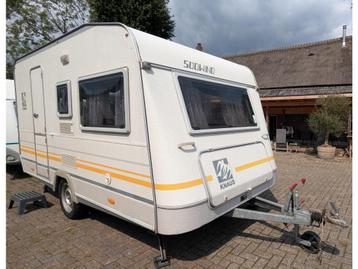 Knaus SW 395 + voortent beschikbaar voor biedingen