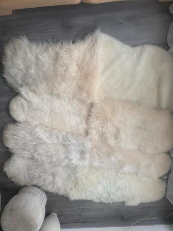 Beautiful, handmade sheepskin beschikbaar voor biedingen