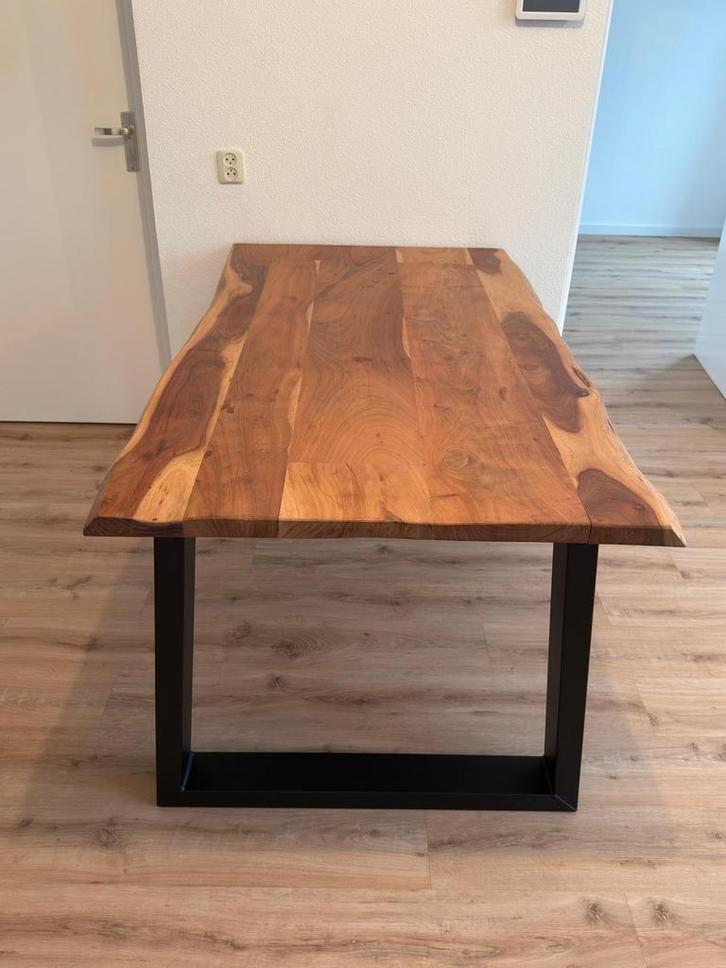 Houten Eettafel met Stalen Poten, handgemaakt, Huis en Inrichting, Tafels | Eettafels, Gebruikt, 50 tot 100 cm, 150 tot 200 cm