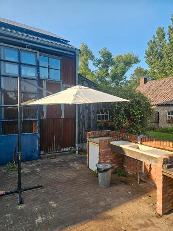 Zweefparasol 4seasons 2.70 ecru Nieuw in doos beschikbaar voor biedingen