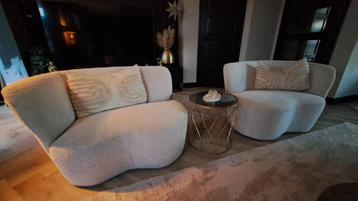 Leuke loungebankjes van WOOOD beschikbaar voor biedingen