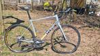 Cube attain disc (hydraulisch), 61cm, Fietsen en Brommers, 28 inch, Aluminium, Zo goed als nieuw, 61 tot 65 cm