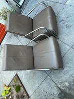 2 nette lederen fauteuils, Huis en Inrichting, Fauteuils, Ophalen, Gebruikt, 75 tot 100 cm, Metaal