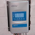 MPPT zonne laadregelaar Solar charger Epever Xtra2210n xds2, Ophalen of Verzenden, Zo goed als nieuw