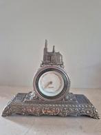 Vinrage klok dom van Keulen merk mercedes, Antiek en Kunst, Ophalen of Verzenden