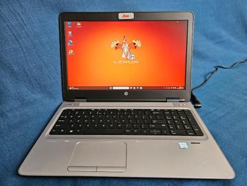 Hele Nette HP Laptop 15 Inch 8 Gb Ram Incl Win 11 beschikbaar voor biedingen