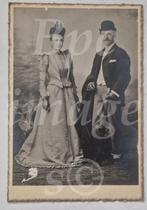 Kabinetfoto welgesteld echtpaar 1900's, Gebruikt, Verzenden, Foto, Voor 1940