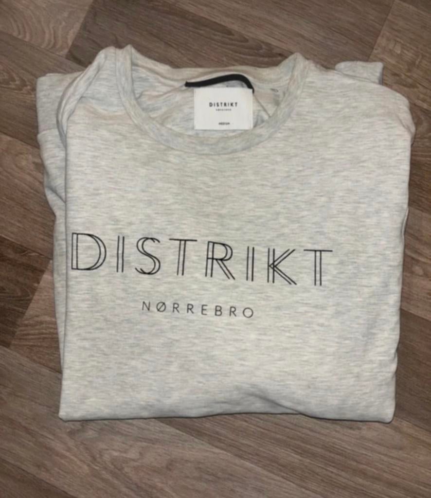 Distrikt Nørrebro Grijs Trui Maat M, Ophalen of Verzenden, Zo goed als nieuw, Maat 48/50 (M), Grijs