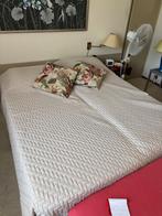 Beige sprei, Ophalen, Zo goed als nieuw