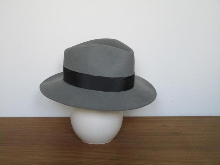 Nr.16: Prachtige grijze hoed van Stanton. Nieuw maat 60, Kleding | Heren, Hoeden en Petten, Nieuw, Hoed, 60 cm (XL, 7½ inch) of meer
