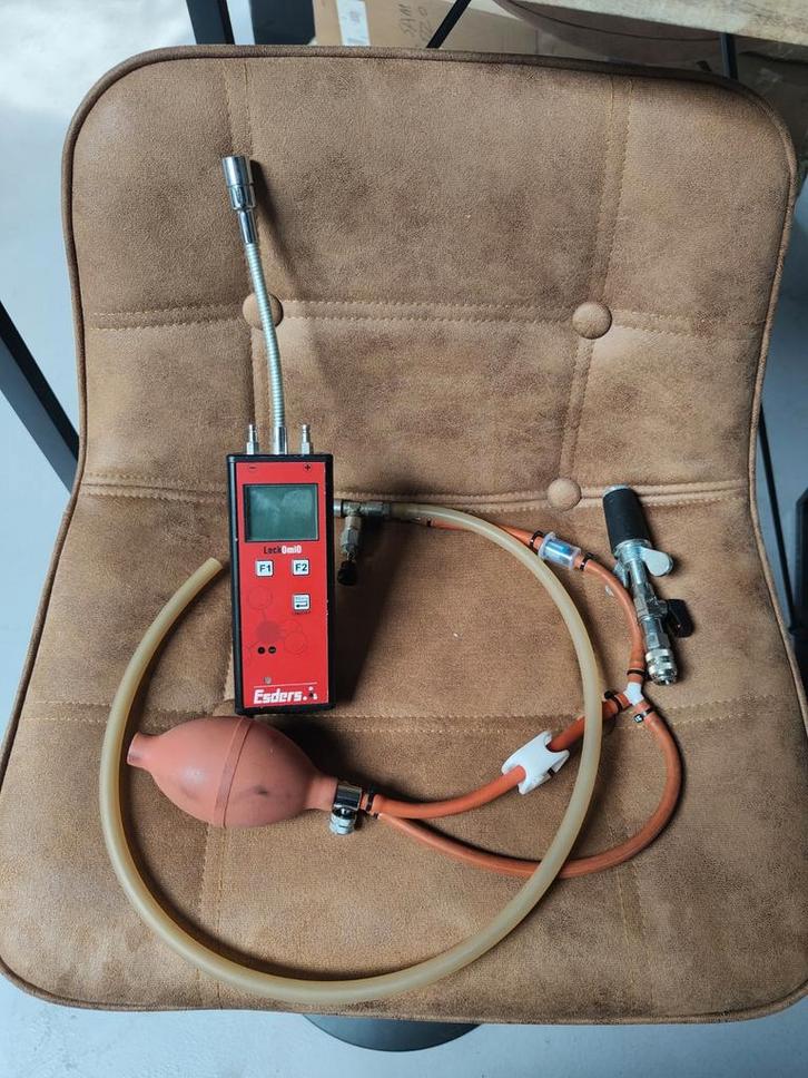 Esders LeckOmio gasdetector, Doe-het-zelf en Verbouw, Meetapparatuur, Zo goed als nieuw, Ophalen of Verzenden