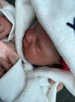 Realistische Babypop, Kinderen en Baby's, Speelgoed | Poppen, Ophalen of Verzenden, Zo goed als nieuw, Babypop