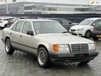 Mercedes-Benz 200-500 (W124) 230 E DUITSE PAPIEREN., Auto's, Automaat, Gebruikt, Beige, 4 cilinders