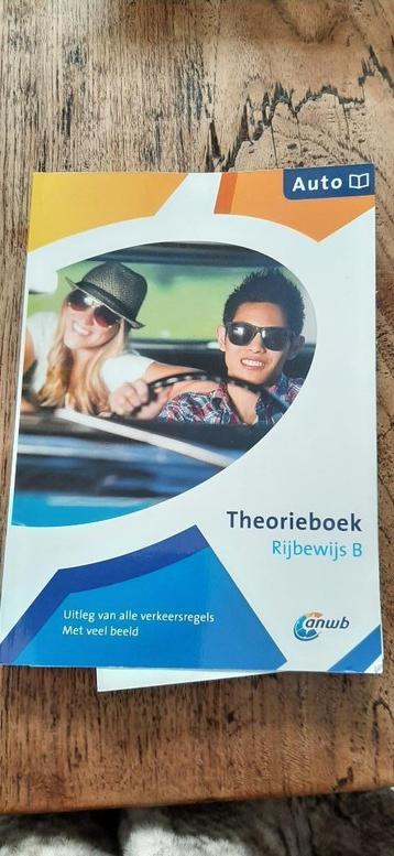 Theorieboek en Praktijkboek Rijbewijs B beschikbaar voor biedingen