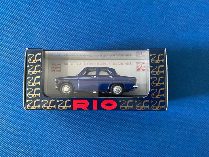 Alfa Romeo Giulietta TI 1:43 Rio, Hobby en Vrije tijd, Modelauto's | 1:43, Zo goed als nieuw, Auto, Overige merken, Ophalen of Verzenden