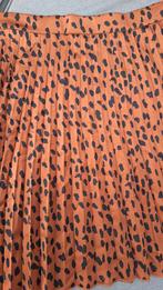 Zwierige bruine rok in vogue maat L, Kleding | Dames, Rokken, Bruin, Maat 42/44 (L), Ophalen of Verzenden, Vogue