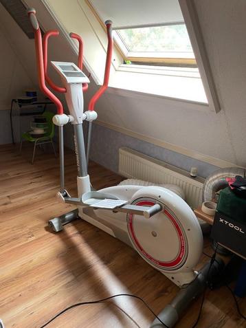 Cross trainer DCT3000 beschikbaar voor biedingen
