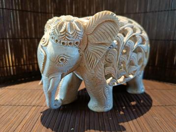 Speksteen Olifant India - Handgesneden beschikbaar voor biedingen