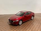 Mazda 3 Sedan 2019 Rouge metallic 1:43, Ophalen of Verzenden, Zo goed als nieuw, Auto, Overige merken